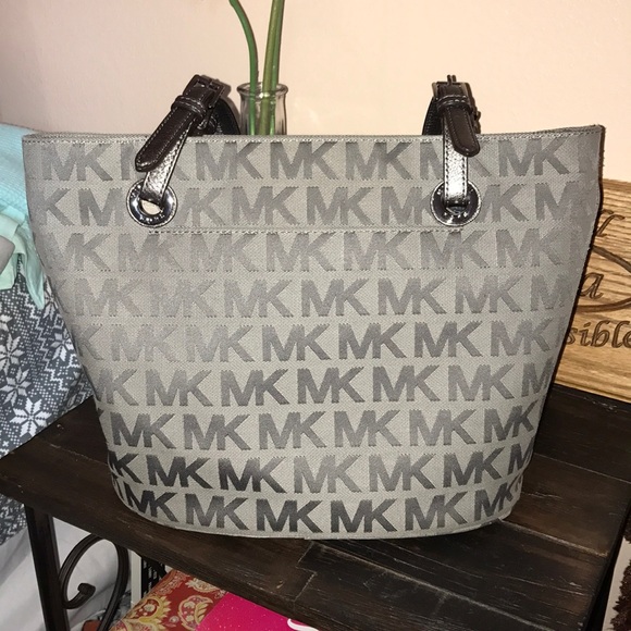 KORS Michael Kors Handbags - Michael Kors Bag